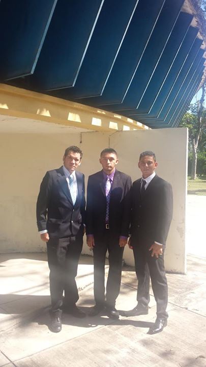 prom57l.jpg