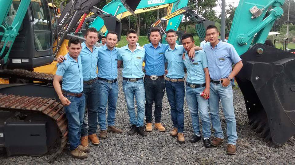 prom58a.jpg